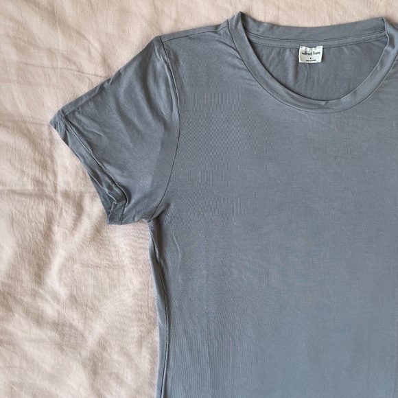 Aritzia Wilfred Free⎜BABY TEE BODYSUIT⎜MARBLE GREY - Picture 3 of 13